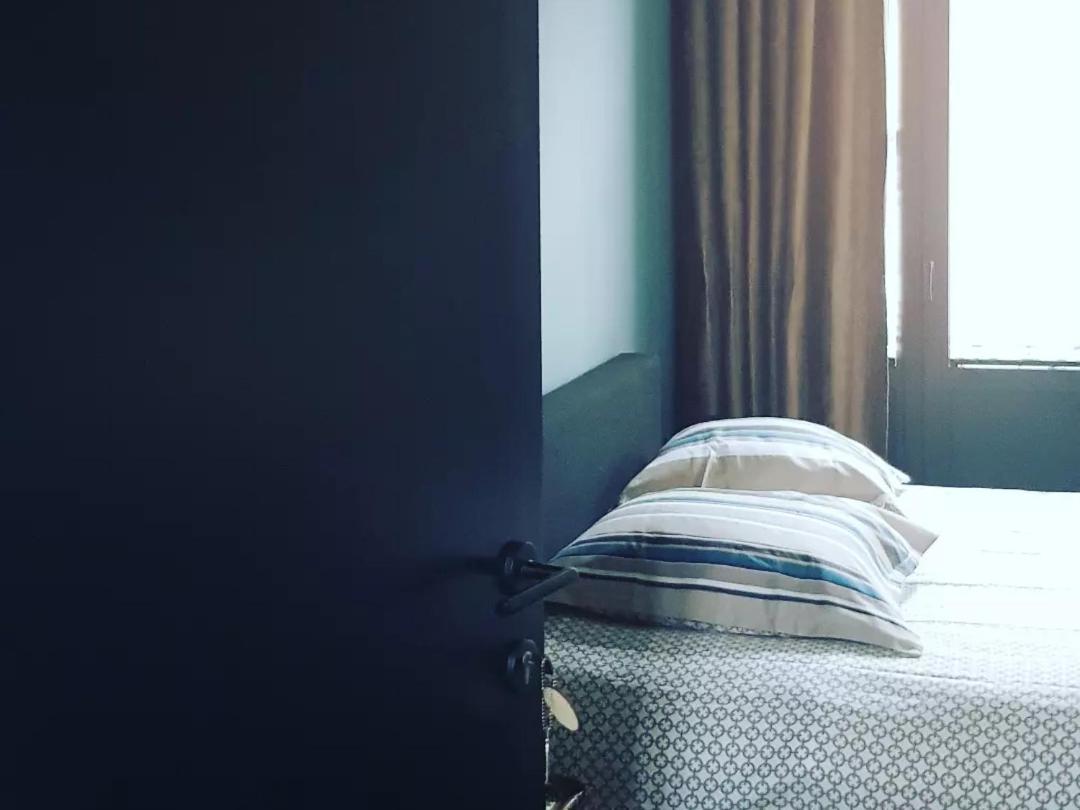 ハレ Huis Nest Logies Bed & Breakfast エクステリア 写真